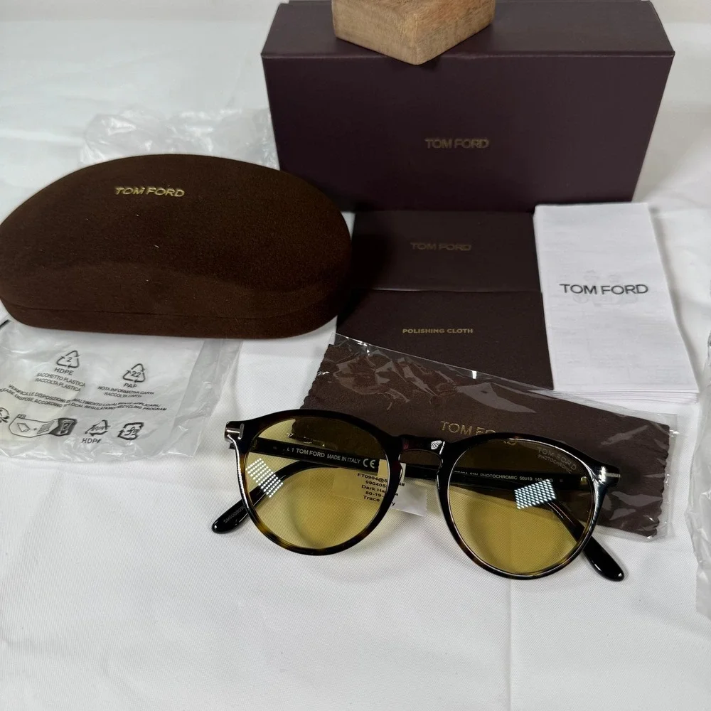 Tom Ford Aurele TF904 52N Dark Havana Photochromic Yellow Lens Sunglasses Italy